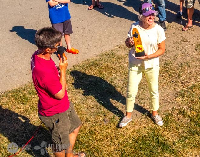 Donna Woods receiving her trophy – IWT Rio Vista Grand Slam © International Windsurfing Tour