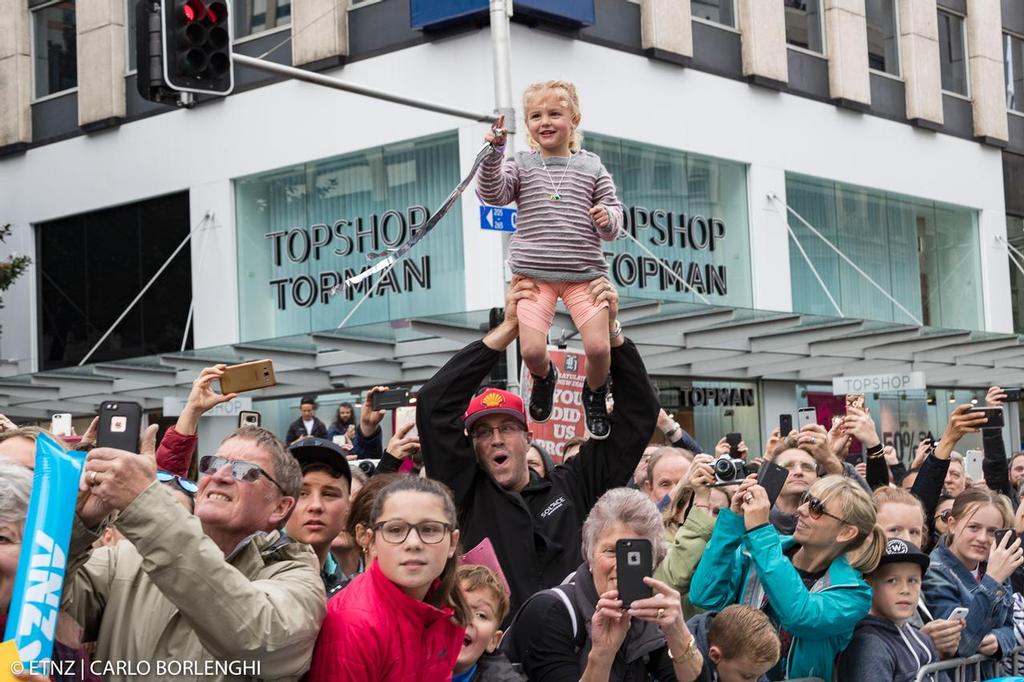 Emirates Team New Zealand Parade in Queen Street in Auckland © ETNZ/Carlo Borlenghi