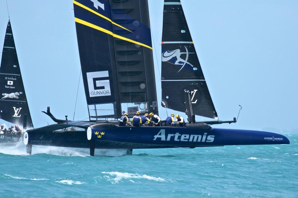 Artemis Racing  with Softbank Team Japan to leeward- Semi-Finals, Day 12  - 35th America’s Cup - Bermuda  June 9, 2017 © Richard Gladwell www.photosport.co.nz