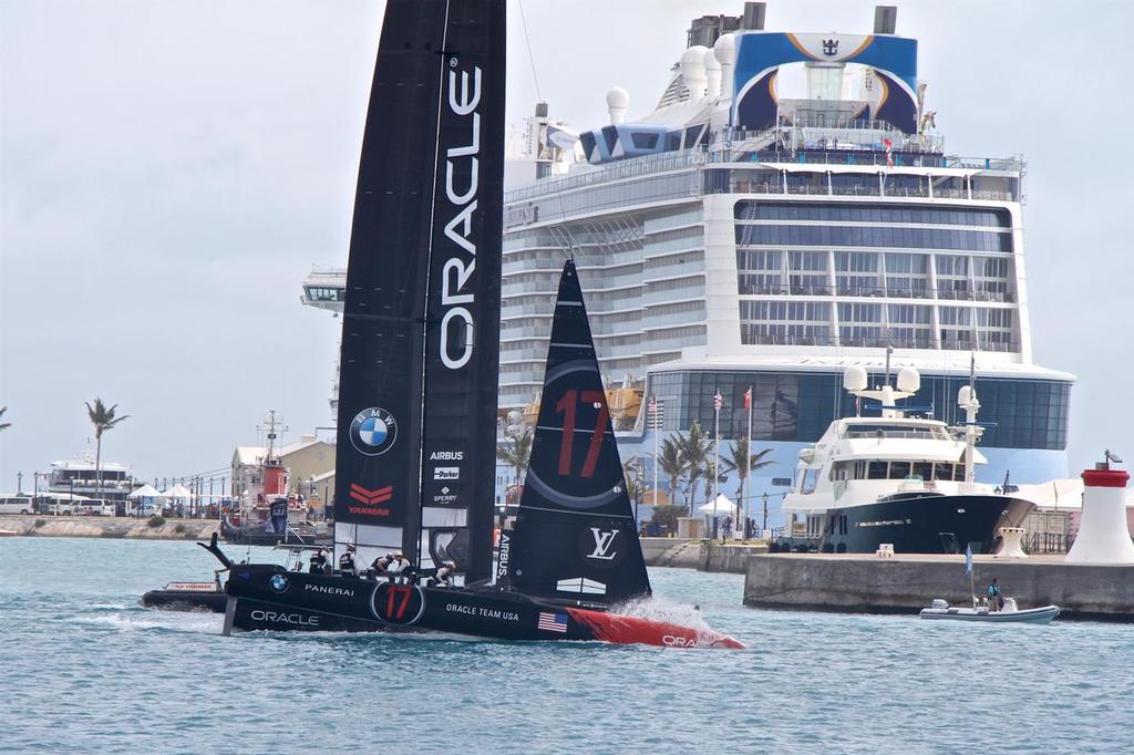 Oracle Team USA heads out for Practice on the Day 1 of the Challenger Final. © Richard Gladwell www.photosport.co.nz