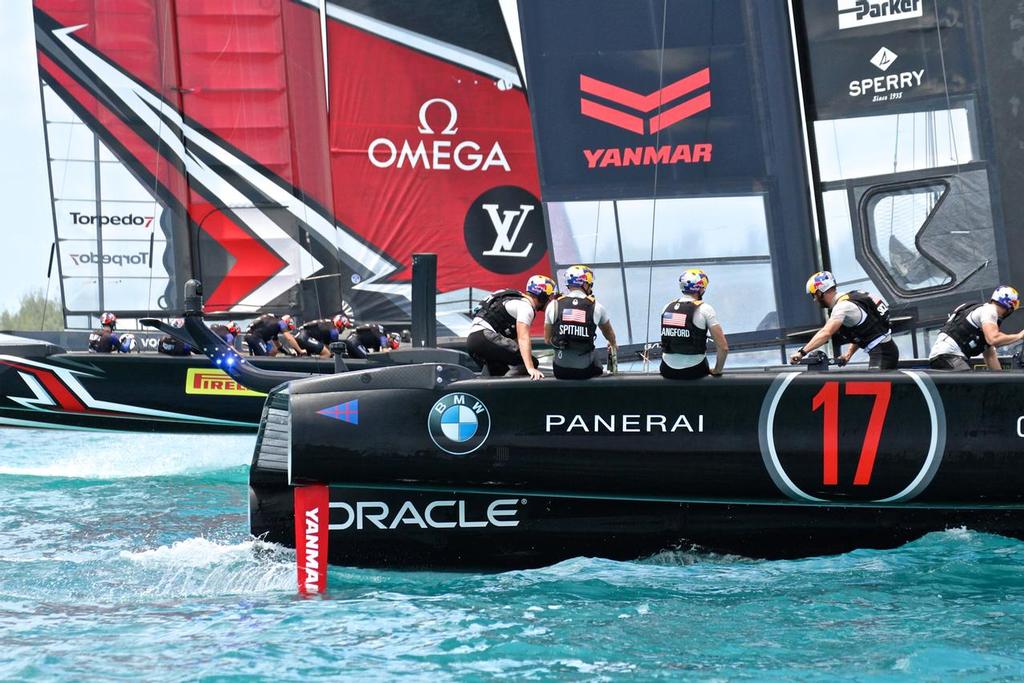 Emirates Team NZ leads Oracle Team USA at the start Race 1 - America’s Cup Match 2017, June 17, 2017 - Great Sound Bermuda © Richard Gladwell www.photosport.co.nz