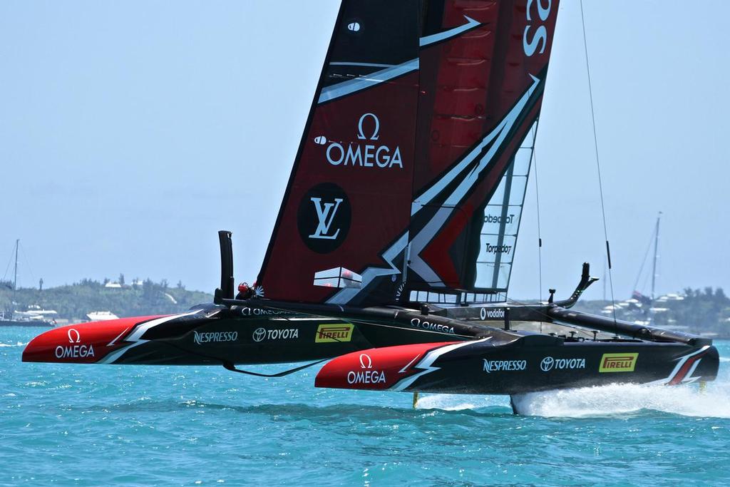 Emirates Team New Zealand  - 35th America's Cup Match - Race 3 - Bermuda  June 18, 2017 photo copyright Richard Gladwell www.photosport.co.nz taken at  and featuring the  class