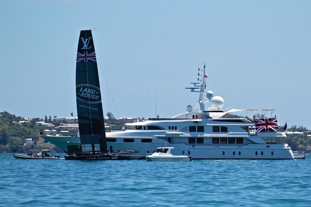 Land Rover BAR visits a support vessel at the start of the Semi-Finals  - 35th America’s Cup - Bermuda  © Richard Gladwell www.photosport.co.nz