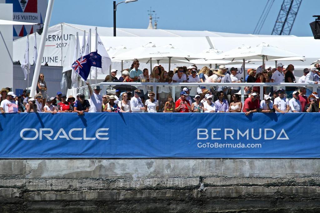 Emirates Team New Zealand supporters - Match, Day  4 - Race 7 - 35th America’s Cup  - Bermuda  June 25, 2017 © Richard Gladwell www.photosport.co.nz