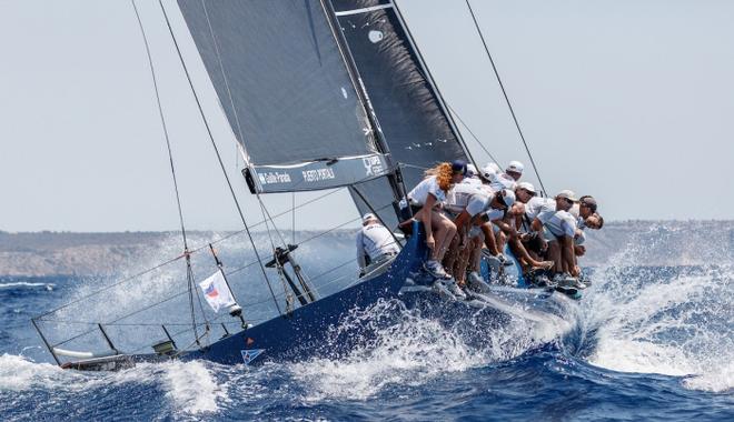 Azzurra - 52 Super Series ©  Nico Marintez / MartinezStudio.es http://www.martinezstudio.es/