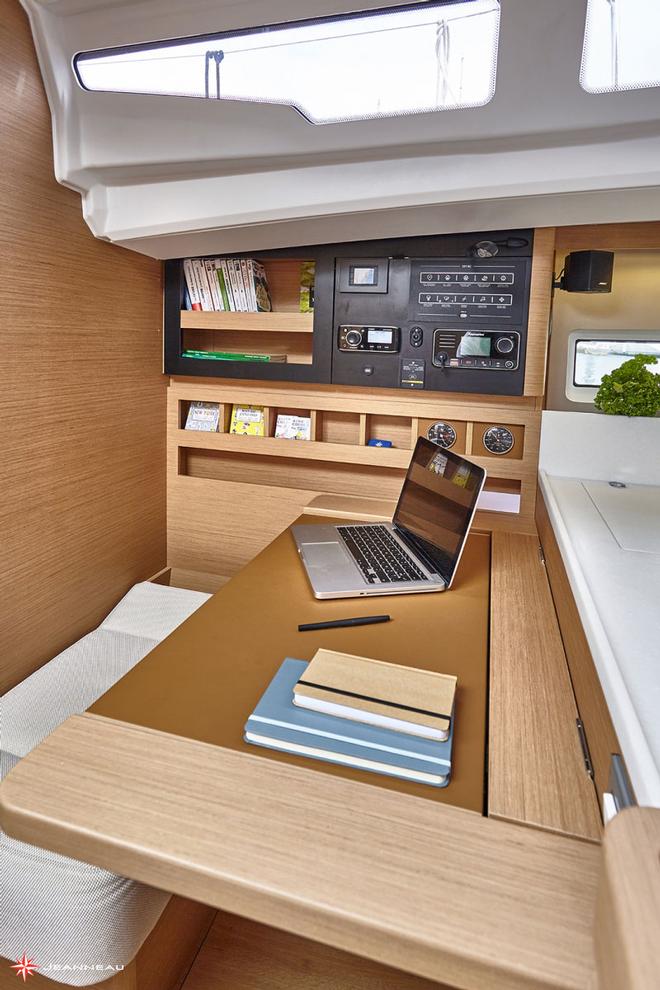 Nav desk of the Sun Odyssey 440 - Jeanneau Sun Odyssey 440 © Bertrand Duquenne