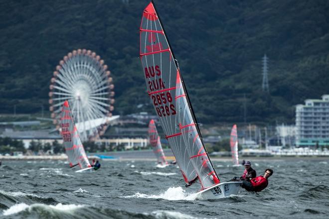 Chris Dance and Jeremy Elmslie (AUS - VIC) - Powering upwind – Tasar World Championship © Junichi Hirai/ Bulkhead magazine http://www.bulkhead.jp/