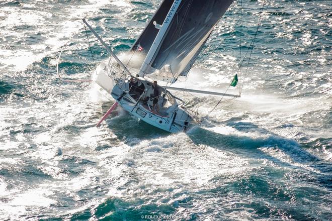 Day 1 – The fleet approaching the Fastnet Rock – Rolex Fastnet Race ©  Rolex / Carlo Borlenghi http://www.carloborlenghi.net