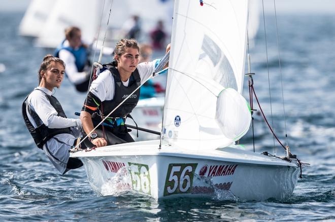 Marina Lefort and Lara Granier (FRA-7) – 470 Junior World Championships © Junichi Hirai/ Bulkhead magazine http://www.bulkhead.jp/