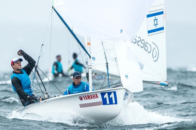 Day 4 – Nitai Hasson and Tal Harari (ISR-15) – 470 Junior World Championships © Junichi Hirai/ Bulkhead magazine http://www.bulkhead.jp/