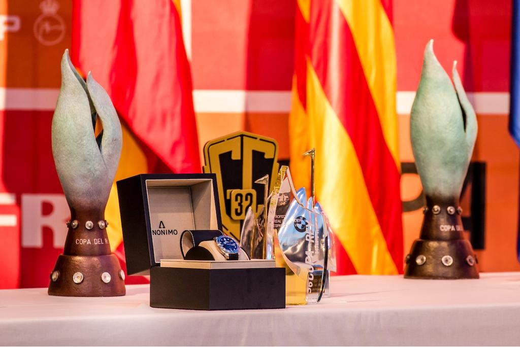 Prizegiving with King Felipe VI - 36 Copa del Rey MAPFRE © Jesus Renedo / GC32 Racing Tour