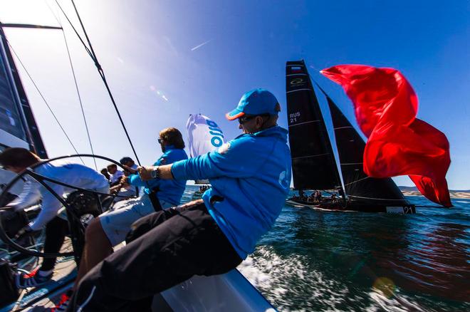 Approaching the gate on Bronenosec Sailing team as Katusha rounds ahead - 2017 RC44 Cascais Cup ©  Pedro Martinez / Martinez Studio / RC44