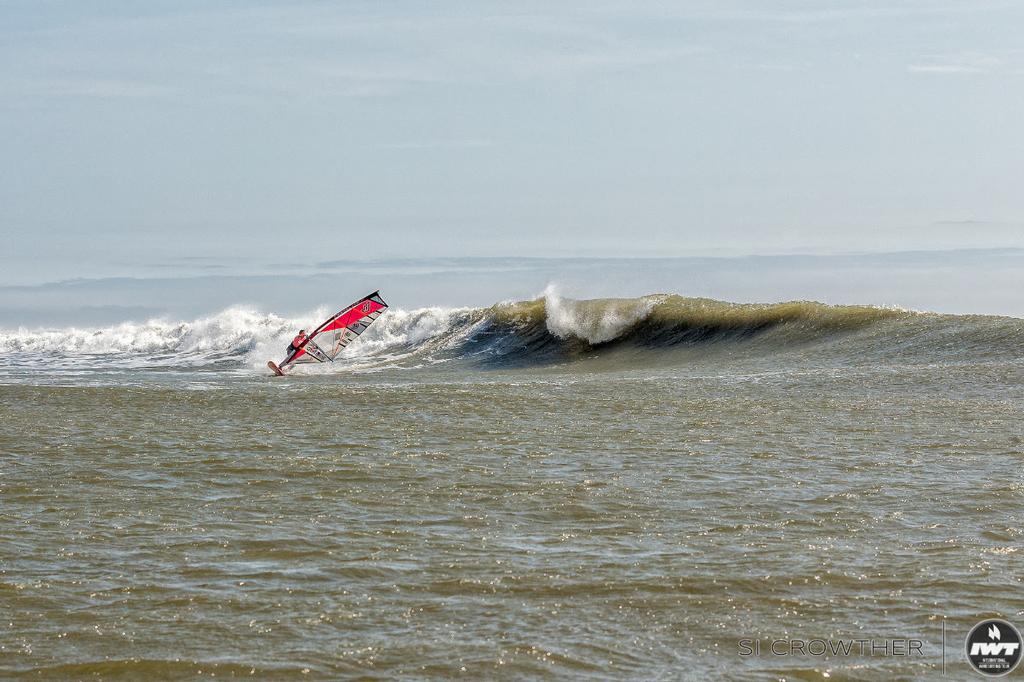 Leysa Perotti - Pacasmayo Wave Classic 2017 photo copyright  Si Crowther / IWT taken at  and featuring the  class
