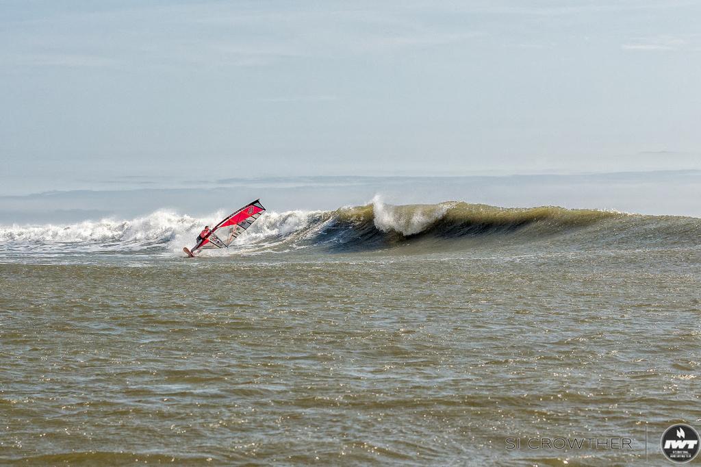 Leysa Perotti - Pacasmayo Wave Classic 2017 ©  Si Crowther / IWT