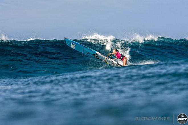 Sarah Hauser – Aloha Classic ©  Si Crowther / IWT