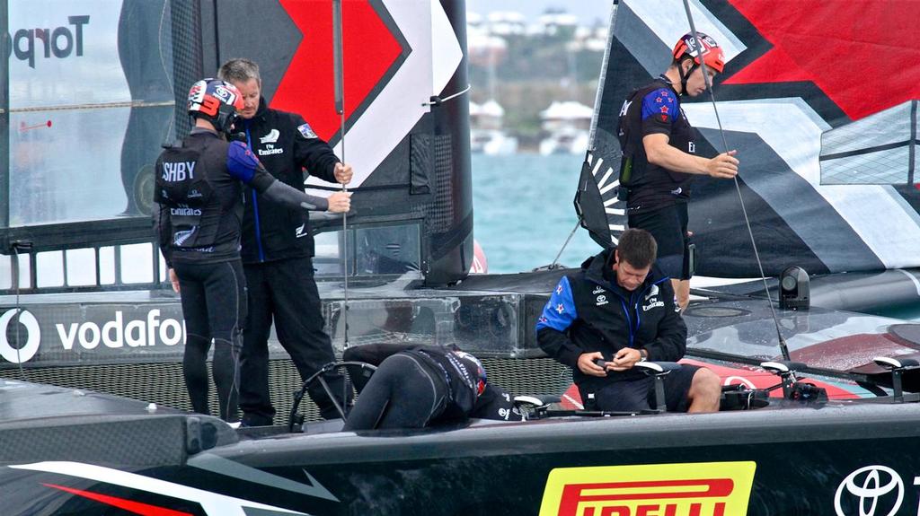 Nervous moments as Peter Burling gets involved in sorting out an issue between races on Day 2 of the Challenger Final when Artemis Racing and Emirates Team New Zealand  were tied on 2-2. - photo © Richard Gladwell www.photosport.co.nz