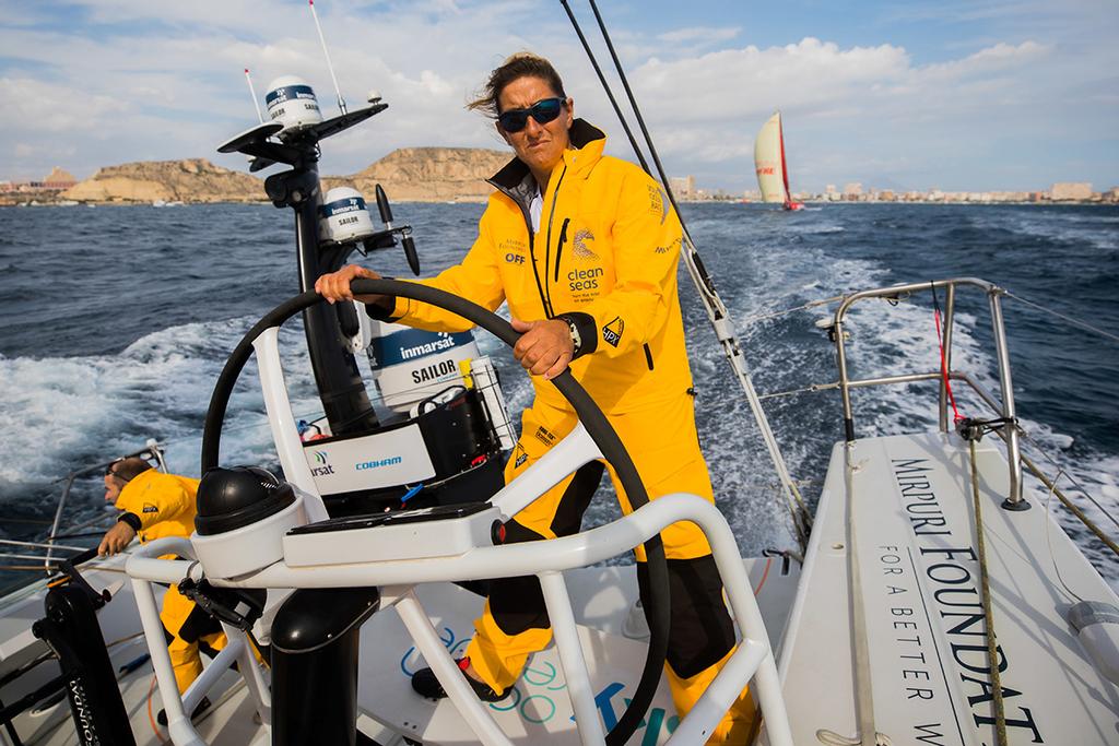Leg 01, Race start onboard Leg 01 Onboard Turn The Tide On Plastic. - 2017-18 Volvo Ocean Race ©  Jen Edney / Volvo Ocean Race