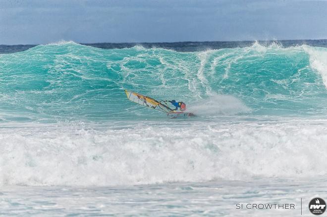 Kai Lenny - The Aloha Classic 2017 ©  Si Crowther / IWT