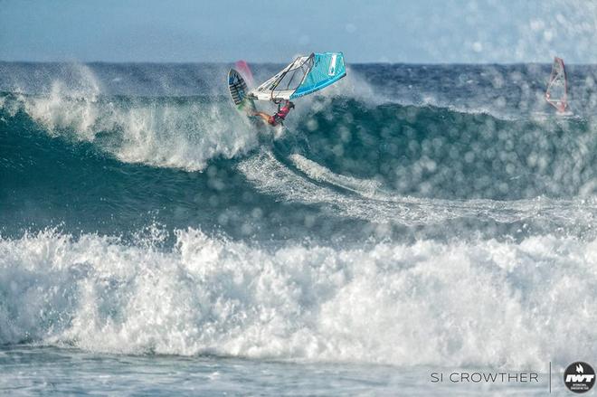 Sarah Hauser - The Aloha Classic 2017 ©  Si Crowther / IWT