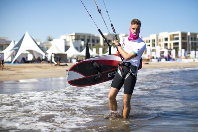 Day 2 – Formula Kite World Championships Oman ©  Toby Bromwich