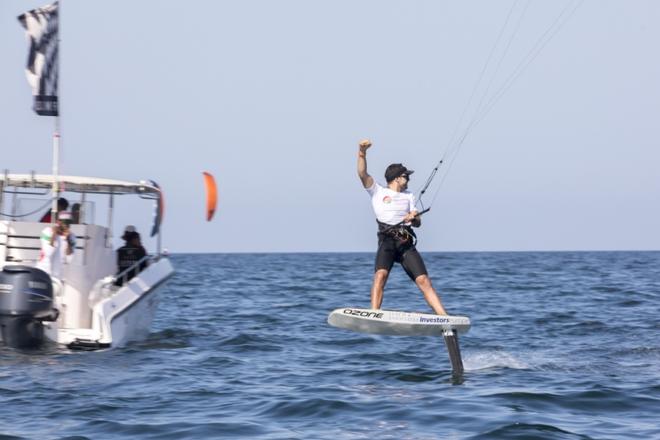 Day 5 – Nico Parlier – Formula Kite World Championships Oman ©  Toby Bromwich