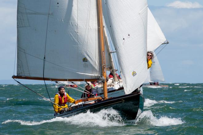 Zephyr, skippered by Anne Batson. Just checking out where the media boat is... - Classic Yacht Association Cup Regatta ©  Alex McKinnon Photography http://www.alexmckinnonphotography.com