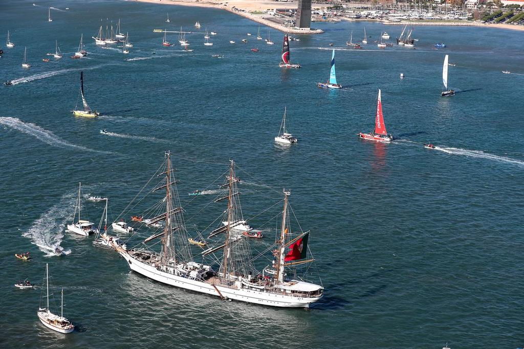 Start of Leg 2. Day 1 from Lisbon to Cape Town.  05 November, 2017. ©  Ainhoa Sanchez/Volvo Ocean Race