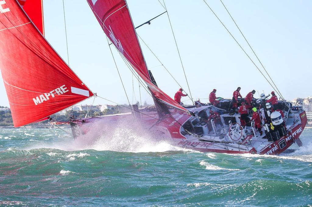 Start of Leg 2. Day 1 from Lisbon to Cape Town.  05 November, 2017. ©  Jesus Renedo / Volvo Ocean Race