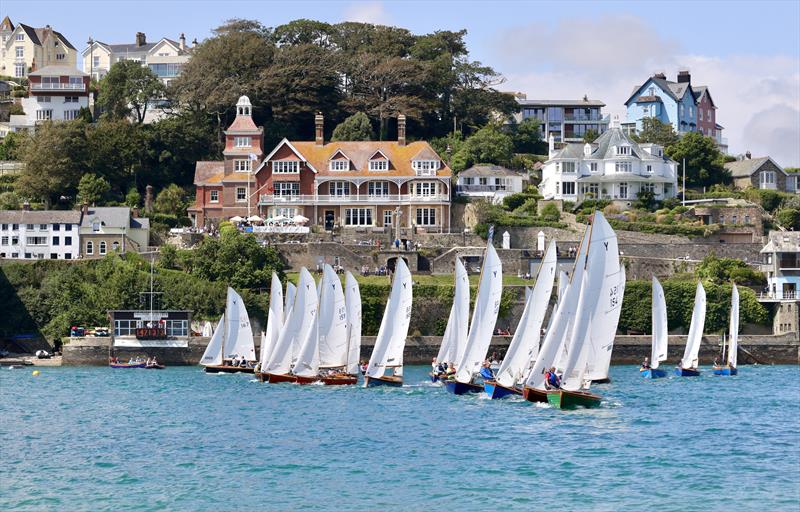 Salcombe Yawls start from the Salcombe Yacht Club line photo copyright Lucy Burn taken at Salcombe Yacht Club and featuring the Salcombe Yawl class