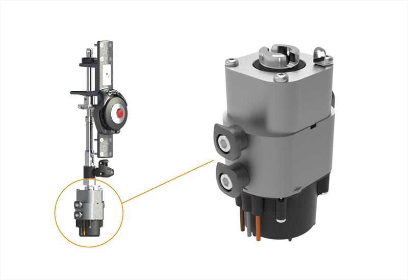 SMF System Motor - photo © Seldén Mast