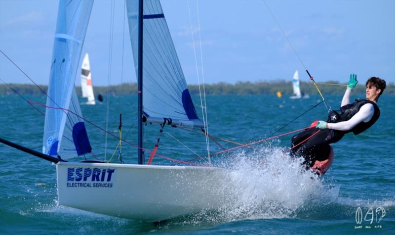 Esprit enjoying the conditions on their way to a win on handicap photo copyright Mitchell Pearson / SurfSailKite taken at Darling Point Sailing Squadron and featuring the 16ft Skiff class
