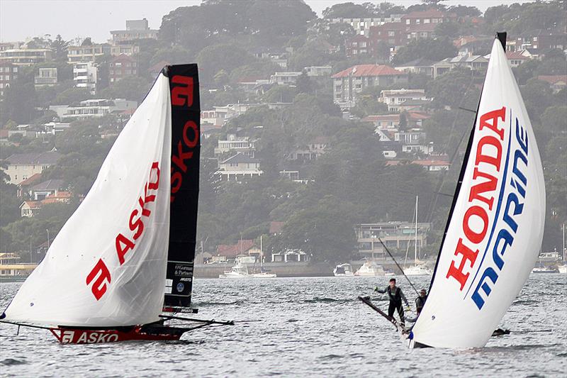 Asko Appliances and Honda Marine search for more breeze on day 4 of the 18ft Skiff JJ Giltinan Championship photo copyright Frank Quealey taken at Australian 18 Footers League and featuring the 18ft Skiff class