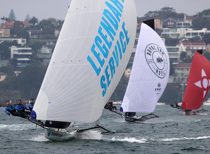 Appliancesonline.com.au takes second place behind Smeg in race 4 of the 18ft Skiff Spring Championship on Sydney Harbour - photo © Frank Quealey