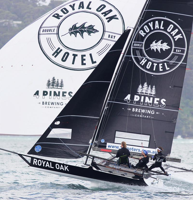 The Oak Double Bay-4 Pines on her way to victory in the final race of the 2019 Spring Championship photo copyright Frank Quealey taken at Australian 18 Footers League and featuring the 18ft Skiff class