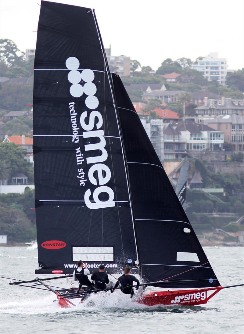 18ft Skiff JJ Giltinan Championship day 1: Smeg leads the fleet on the 2-sail reach photo copyright Frank Quealey taken at Australian 18 Footers League and featuring the 18ft Skiff class