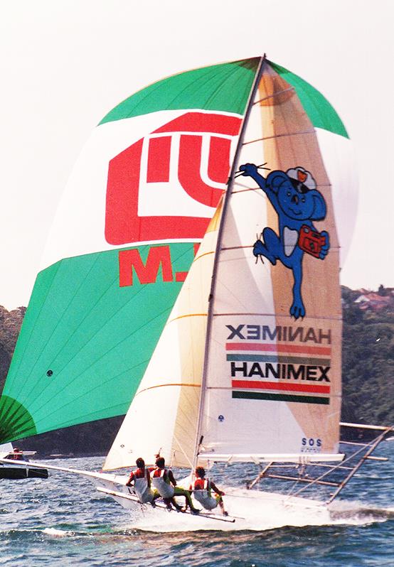 Hanimex Fuji on a South Easterly spinnaker run photo copyright Frank Quealey taken at Australian 18 Footers League and featuring the 18ft Skiff class