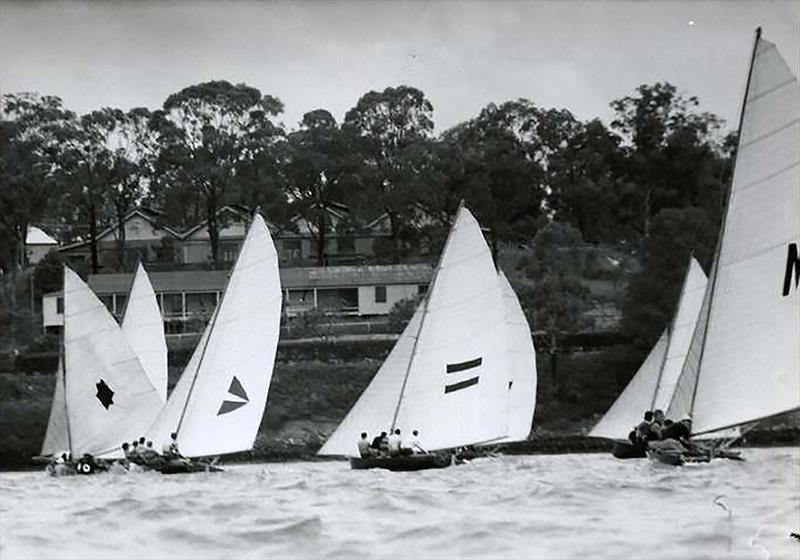 Apex, at the 1953-54 Australian Championship in Brisbane - photo © Archive