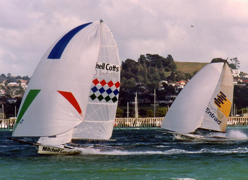 Mitchell Cotts and Rob Brown's Entrad racing downwind at the 1986 worlds in Auckland photo copyright Archive taken at Australian 18 Footers League and featuring the 18ft Skiff class