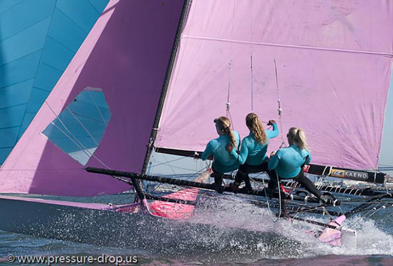 Katie's 'Love Machine' at full throttle on San Fran Bay photo copyright Erik Simonson / www.pressure-drop.us taken at Australian 18 Footers League and featuring the 18ft Skiff class