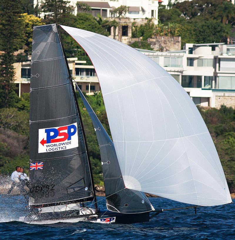 Rob's team at top speed during the 2010 JJs - photo © Frank Quealey