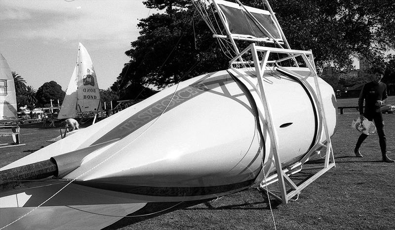 Taskforce 87 'pencil' hull photo copyright Bob Ross taken at Australian 18 Footers League and featuring the 18ft Skiff class