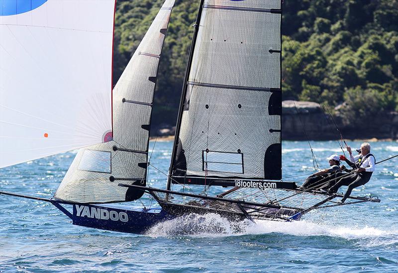 Yandoo team in action on Sydney Harbour - photo © Frank Quealey