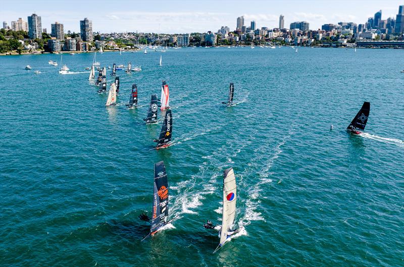 Start of Race 2 of the Spring Championship photo copyright SailMedia taken at Australian 18 Footers League and featuring the 18ft Skiff class