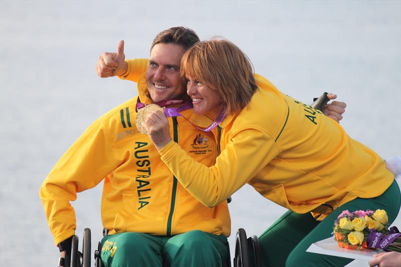 Daniel Fitzgibbon and Liesl Tesch after winning gold at London 2012 - photo © onEdition