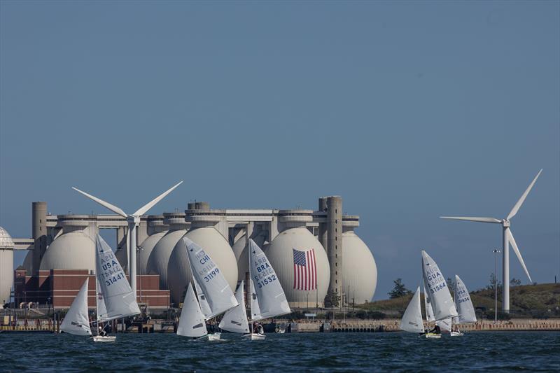 Snipe Western Hemisphere & Orient Championship day 1 photo copyright Matias Capizzano taken at Cottage Park Yacht Club and featuring the Snipe class