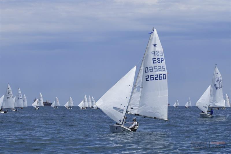 European Snipe Master Championship day 1 photo copyright Guillermo Baixauli / www.gbaixauli.com taken at Real Club Nautico Valencia and featuring the Snipe class