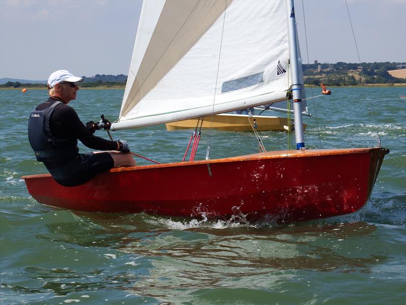 Solo Vintage Championship at Leigh-on-Sea - photo © Will Loy