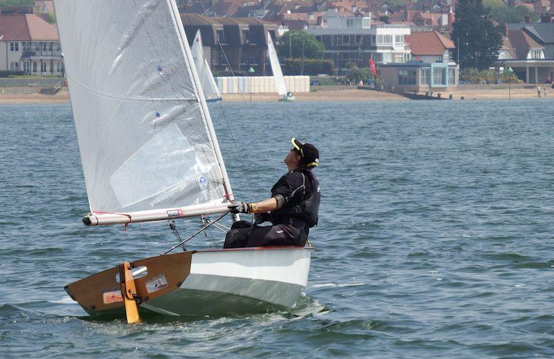 Mike Iszatt takes second in the P&B Solo Vintage Championship photo copyright Will Loy taken at Leigh-on-Sea Sailing Club and featuring the Solo class