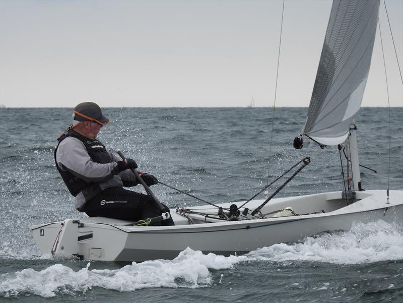 Greg Swift blasts out to the start area at the Solo Nation's Cup in Carnac - photo © Will Loy