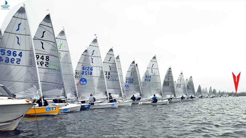 Can you see the pin end? - Solo End of Season Championship at Draycote photo copyright Malcolm Lewin / malcolmlewinphotography.zenfolio.com taken at Draycote Water Sailing Club and featuring the Solo class